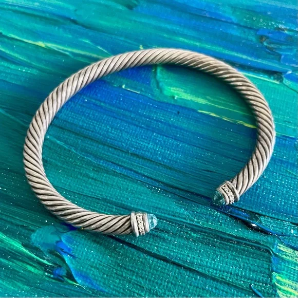 David Yurman Bracelet with Blue Topaz and Diamonds - Picture 3 of 8